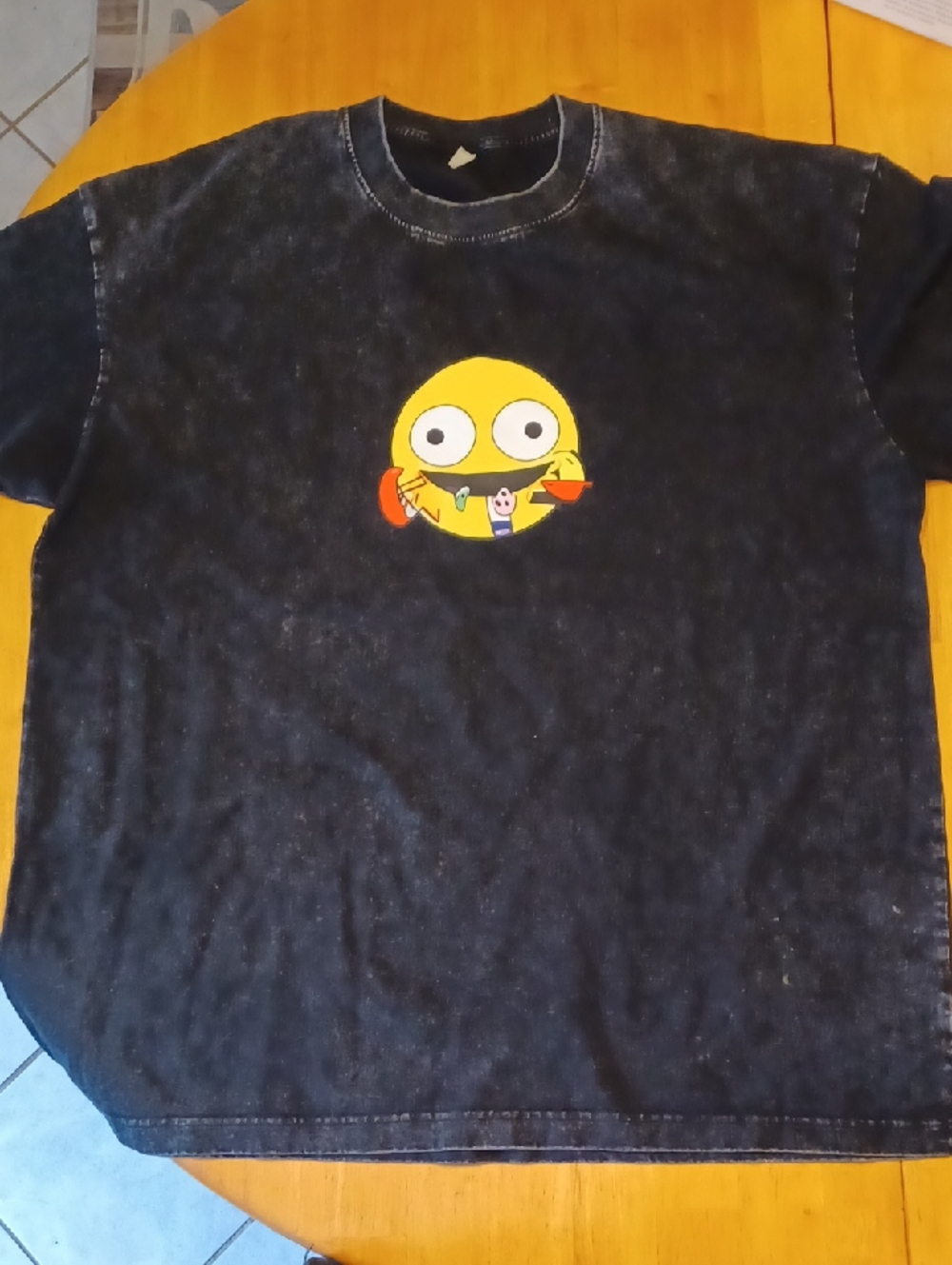 Smiling Friends Men's Black Graphic Tee Size XL